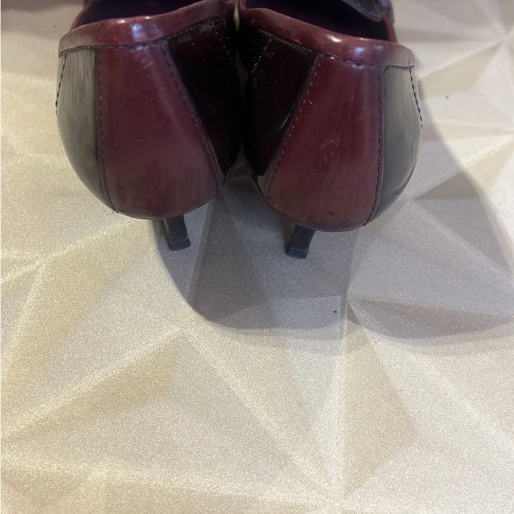 Tory Burch Burgundy and Black Patent kitten heels